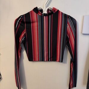 CROP top with stripes